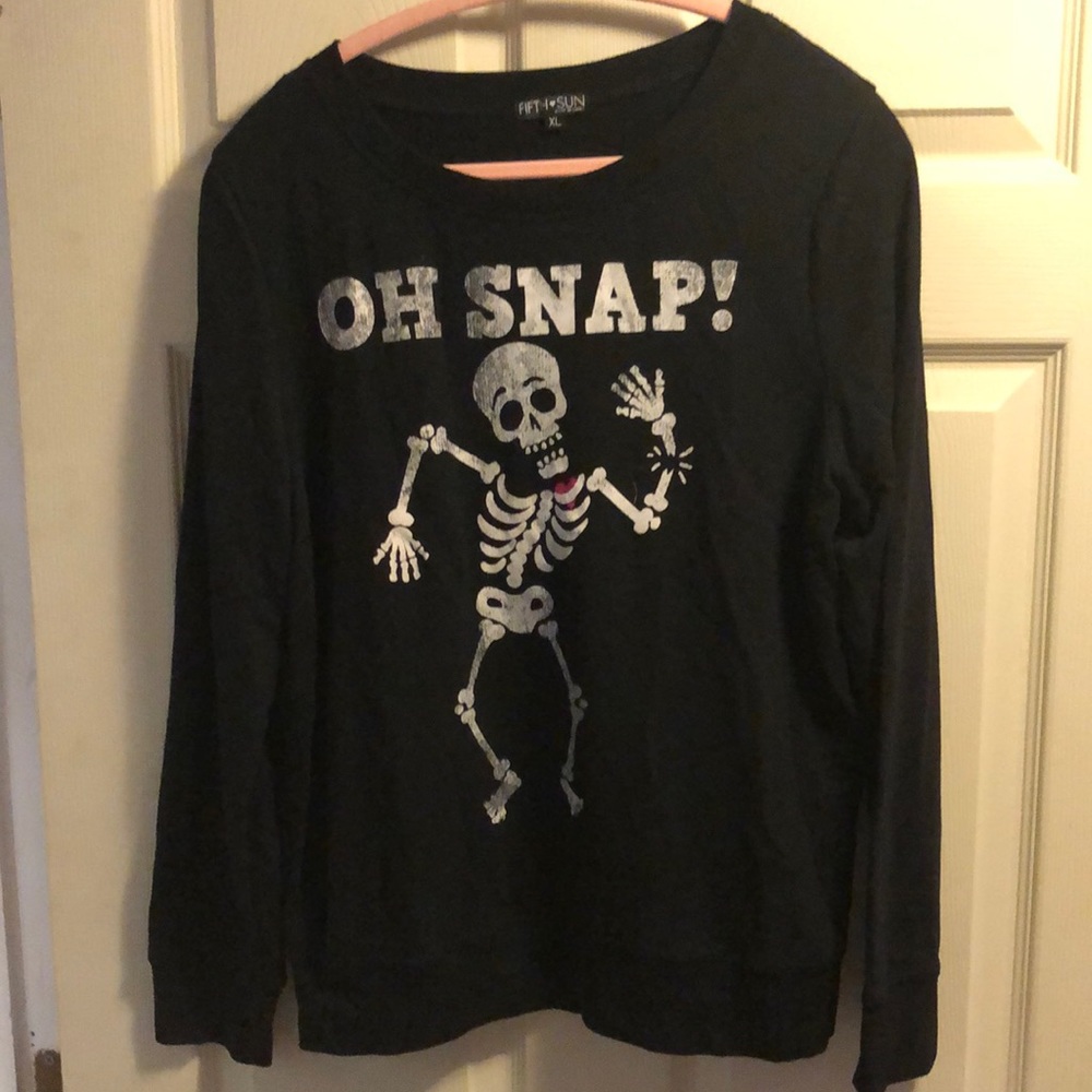 Women’s sweatshirt